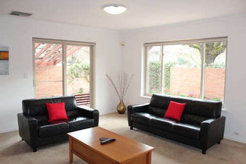 Adelaide Serviced Accommodation - Childers House - Accommodation Bookings 0