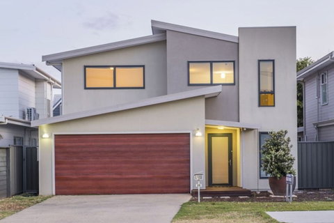A Little Luxury In Town - Accommodation Bookings 0