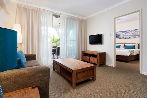 Broadwater Resort Como - Accommodation Bookings 1