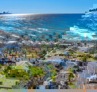 Bujerum Apartments on Burleigh - Accommodation Bookings