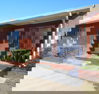 Clan Ranald Holiday Unit 1 - Accommodation Bookings