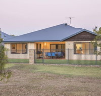 Fairway View - Accommodation Bookings