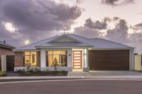 Fairway Lakeside - Accommodation Bookings 0