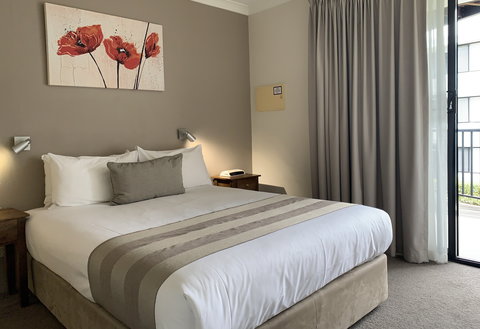 Lodestar Waterside Apartments - Accommodation Bookings 0