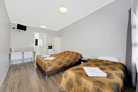 Ned Kelly's Motel - Accommodation Bookings 2