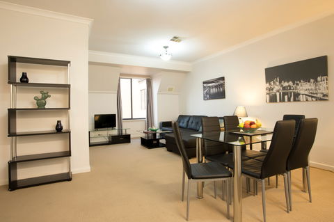 Regal Apartments - Accommodation Bookings 0