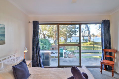 Sail And Surf - Accommodation Bookings 2