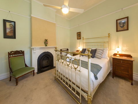 SINKINSON HOUSE - Mount Torrens - Accommodation Bookings 2