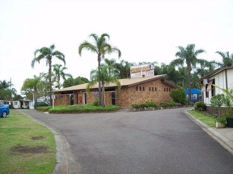 Teralba Lakeside Caravan Park - Accommodation Bookings 1