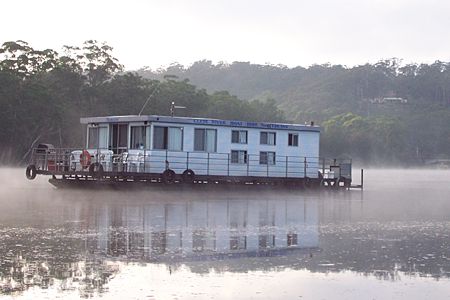 Clyde River Houseboats - Accommodation Bookings 1