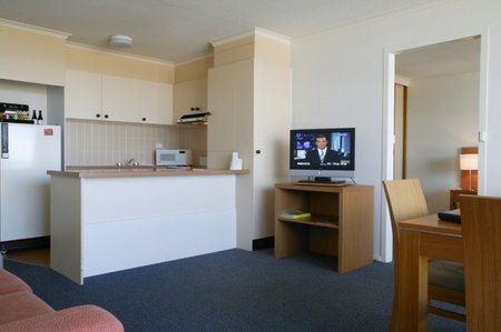 Metro Hotel & Apartments Gladstone - Accommodation Bookings 2