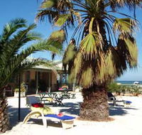 Tradewinds Seafront Apartments - Accommodation Bookings