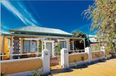 Emaroo Cottages - Accommodation Bookings 1