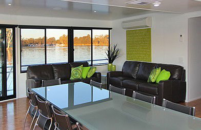 All Seasons Houseboats - Accommodation Bookings 2