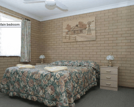 Port Denison Holiday Units - Accommodation Bookings 2