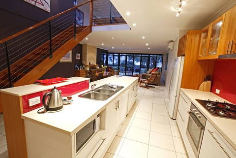Halcyon Bay - Accommodation Bookings 1
