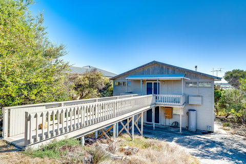 16 Sir George Ritchie Avenue - Accommodation Bookings 1