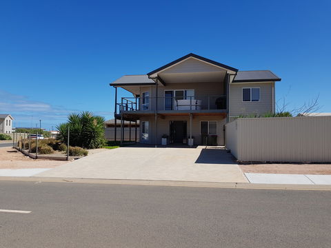 Agape Holiday Home - Accommodation Bookings 0