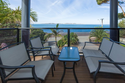 Amazing Views - Accommodation Bookings 0