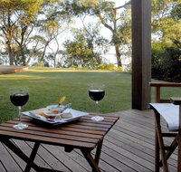By the Beach B and B Holiday Apartments - Accommodation Bookings