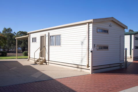 Euston Cabin Resort - Accommodation Bookings 0