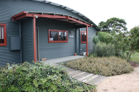 Frog Gully Cottages - Accommodation Bookings 0