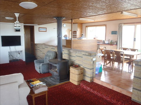 Island View Retreat - Accommodation Bookings 1