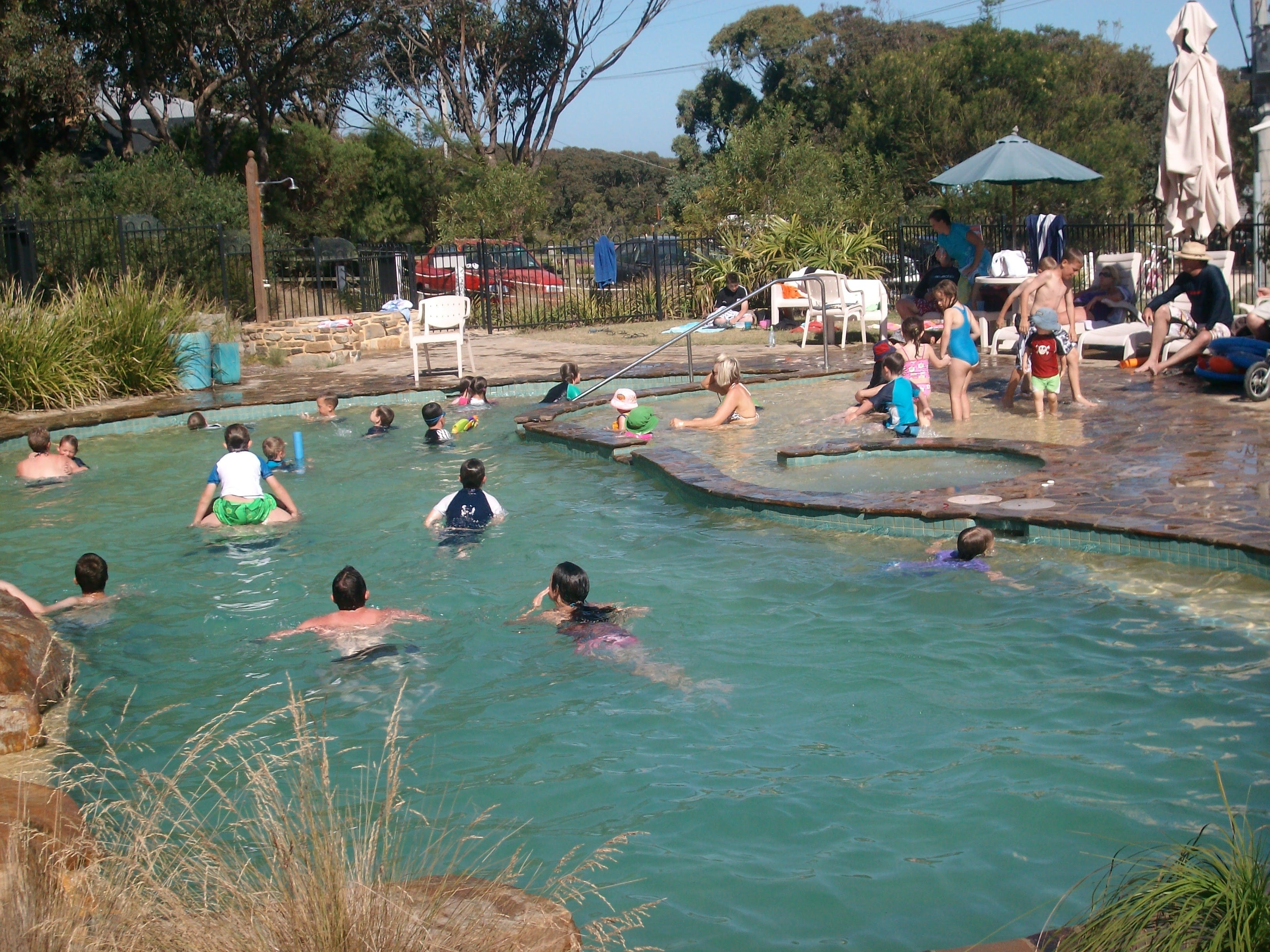 Lakes Beachfront Holiday Park - thumb 1