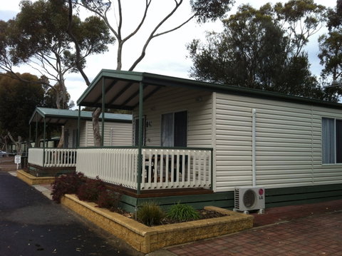 Lake Albert Caravan Park, Meningie SA - Accommodation Bookings 0