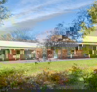 Lens Lair - Accommodation Bookings