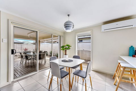 Mount Gambier Apartments - City Fringe Apartment B - Accommodation Bookings 1
