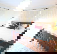 One Tree Bed and Breakfast The Suite and The Retreat - Accommodation Bookings