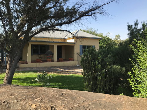 R&R B&B - Accommodation Bookings 1