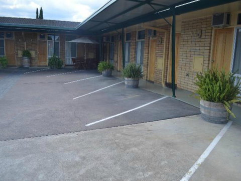 Tall Timbers Motel - Accommodation Bookings 2