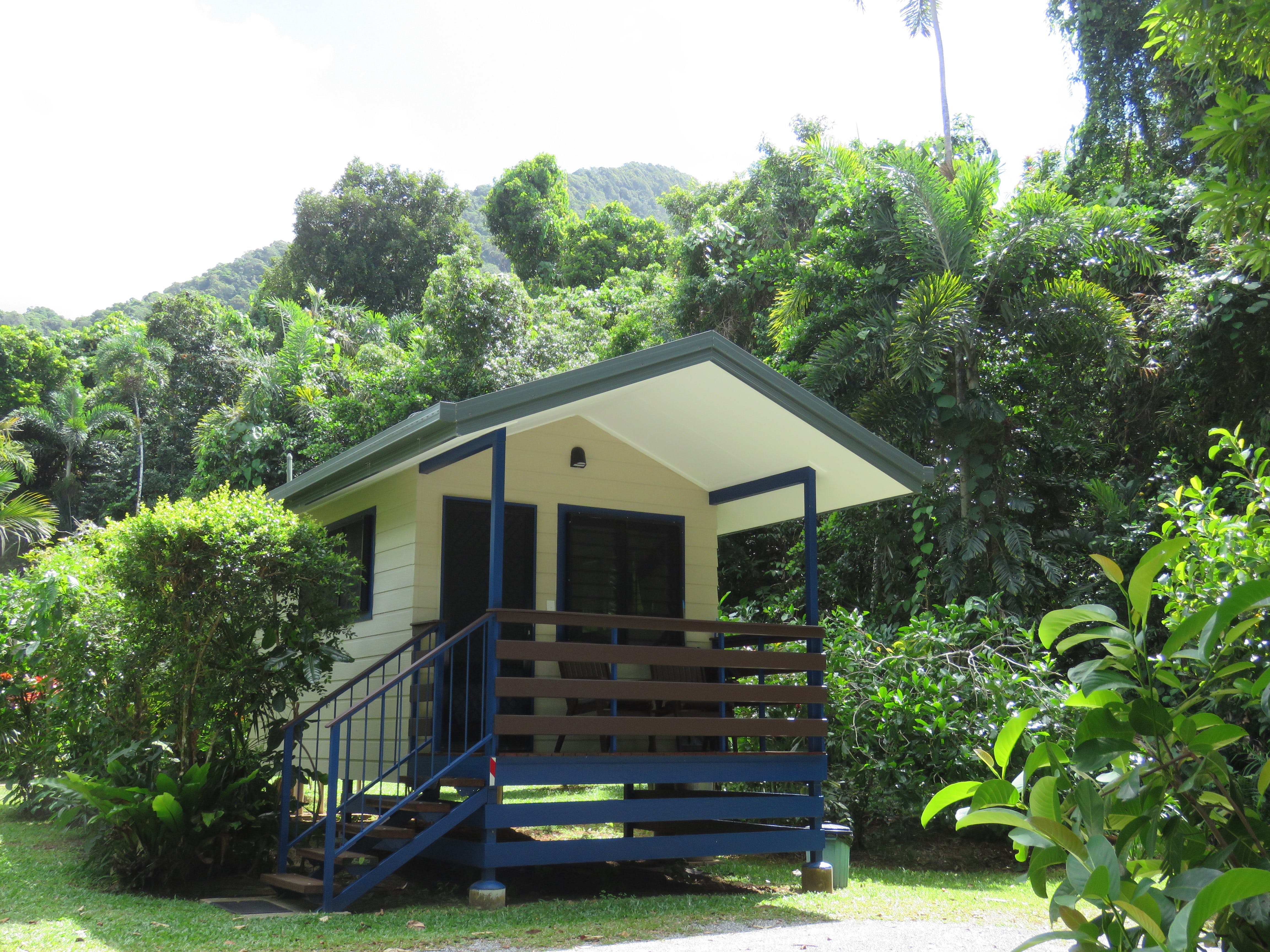 Thornton Beach Bungalows - thumb 2