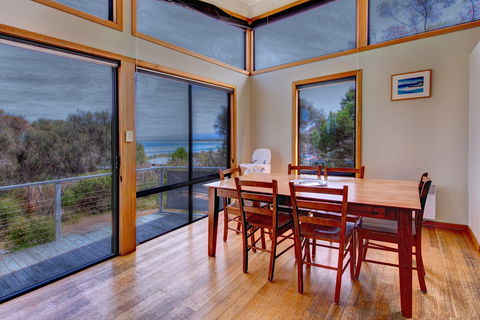 Beachcomber House - Accommodation Bookings 2