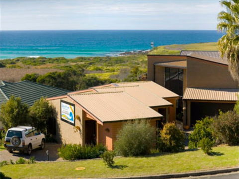Beachfront Apartments Narooma - Accommodation Bookings 0