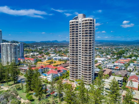 Burleigh Esplanade Apartments - Accommodation Bookings 0