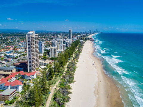 Burleigh Esplanade Apartments - Accommodation Bookings 1