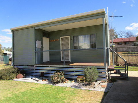 Caddy Shack Dunedoo - Accommodation Bookings 0
