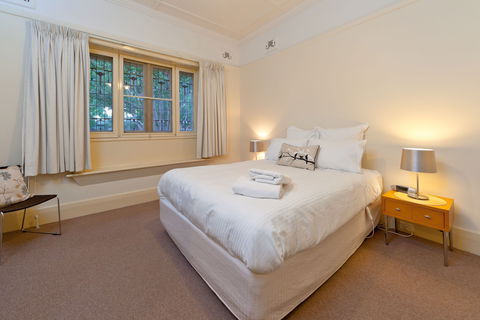 Central Crisp - Accommodation Bookings 2