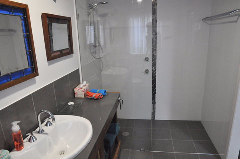 Clyde River Cottage - Accommodation Bookings 2