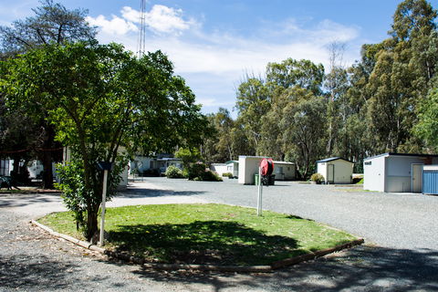 Deniliquin Car-O-Tel And Caravan Park - Accommodation Bookings 0