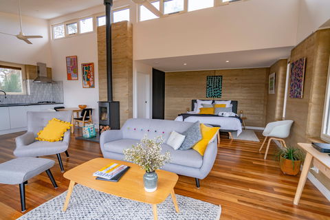 Ecopia Retreat - The Villas - Accommodation Bookings 2