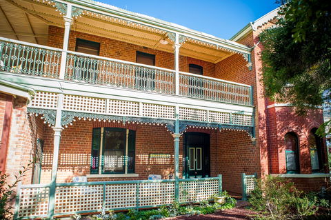 Grenfell Hall - Accommodation Bookings 0