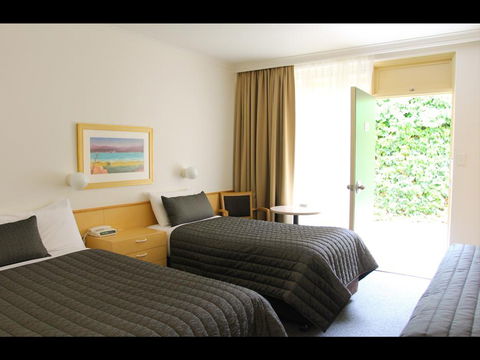 Mid City Motor Inn - Accommodation Bookings 1