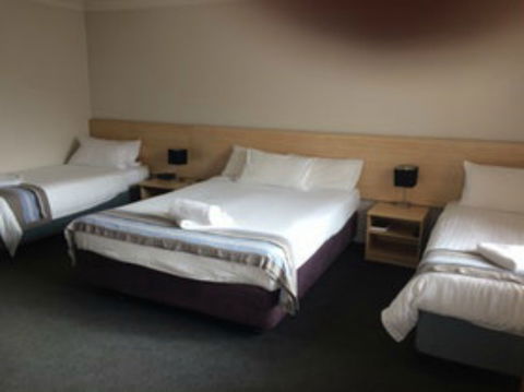 Red Cedar Motel: Muswellbrook - Accommodation Bookings 0