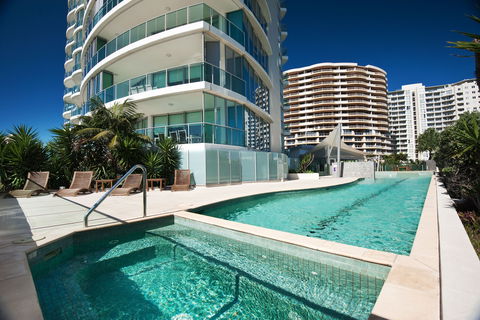 Reflections Coolangatta Beach - Accommodation Bookings 2