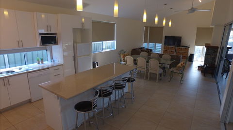 Renown House - Accommodation Bookings 2