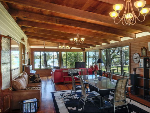 Riverside Holiday Retreat Yamba - Accommodation Bookings 2